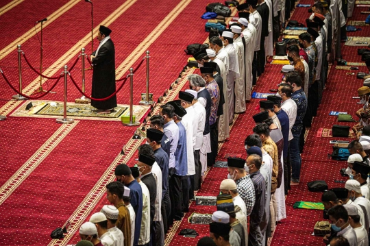 Salat Jumat Terakhir Ramadan di Masjid Istiqlal