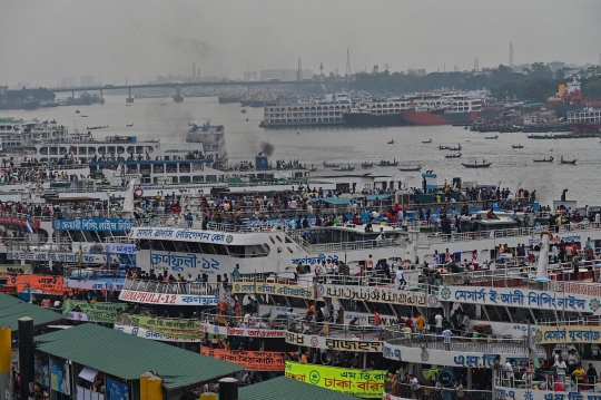 Riuh Tradisi Mudik di Bangladesh