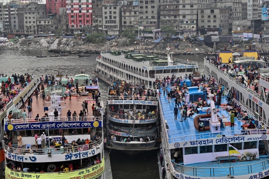 Riuh Tradisi Mudik di Bangladesh