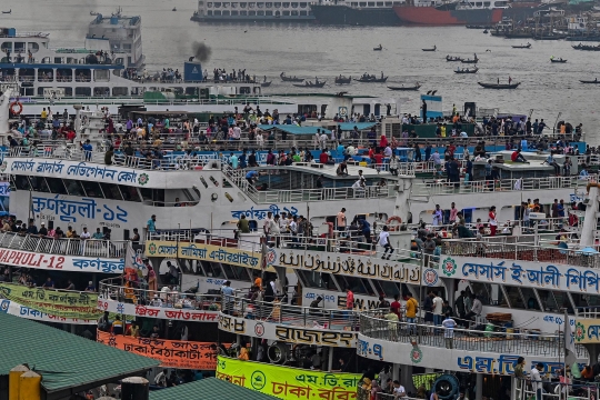 Riuh Tradisi Mudik di Bangladesh