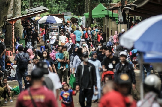 Mengisi Libur Lebaran di Taman Margasatwa Ragunan