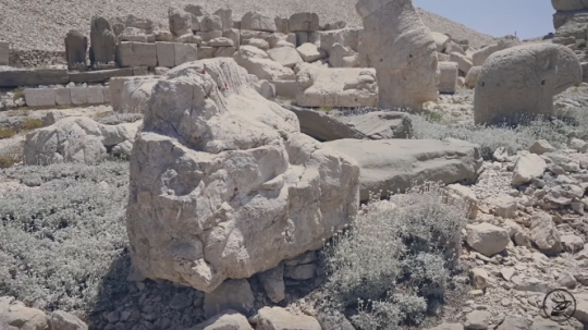 Potret Gunung Nemrut, Jejak Reruntuhan Berhala yang Dihancurkan Nabi Ibrahim AS