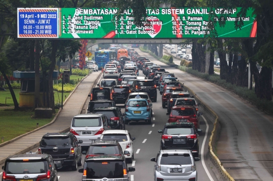 Sistem Ganjil Genap di Jakarta Kembali Diberlakukan Mulai Hari Ini