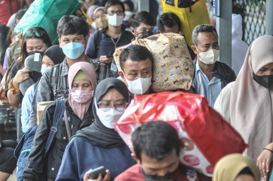 Gelombang Arus Balik via Kereta Api Masih Tinggi