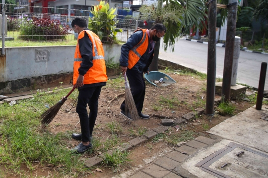 PPKM Terus Diperpanjang, Petugas Jaring Warga Tak Pakai Masker