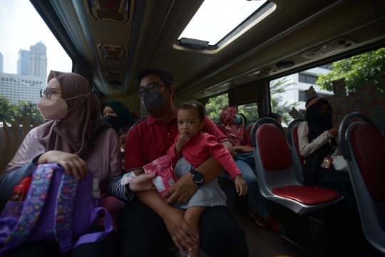 Serunya Keliling Ibu Kota Gratis dengan Bus Tingkat Beratap Terbuka Transjakarta
