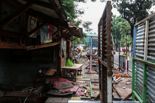 Kondisi Pasar Burung Barito Setelah Dibongkar untuk Direnovasi