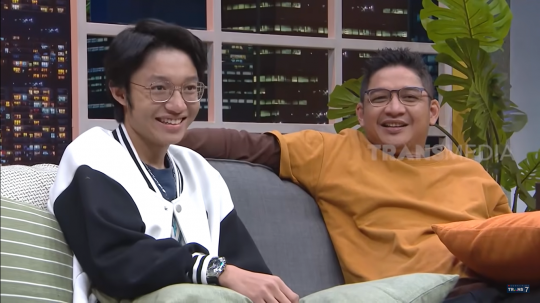 Dewasa dan Miliki Penghasilan Sendiri, Kiesha Makin Akrab dengan Pasha Ungu