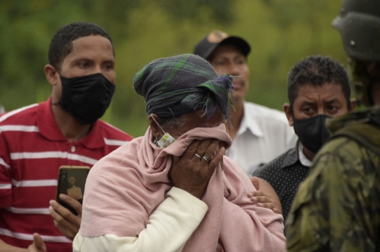 Kecemasan Keluarga Napi Menunggu Kabar Usai Kerusuhan Mengerikan di Penjara Ekuador