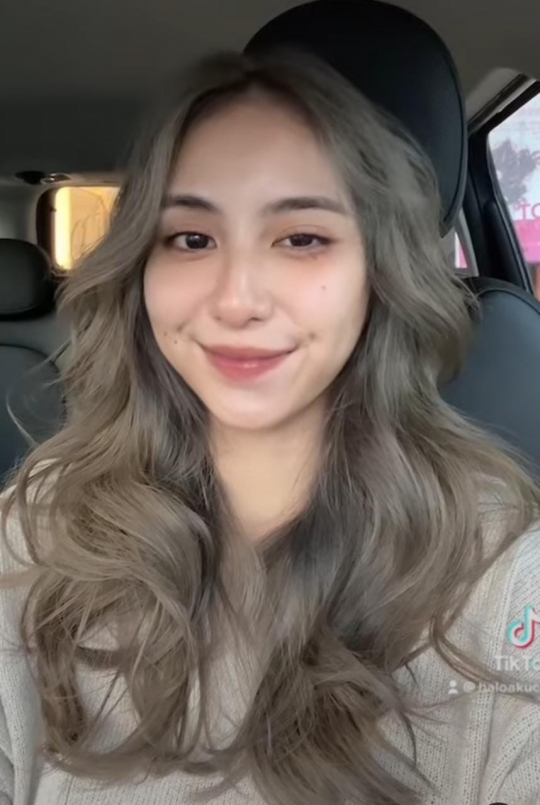 Cantik Bak Artis Korea, Ini Potret Clairine Clay yang Tampil dengan Rambut Baru