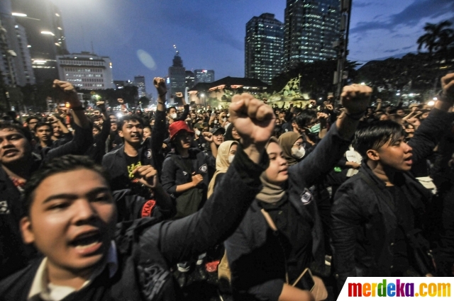 Foto Mahasiswa Trisakti Gelar Aksi Peringatan Tragedi 12 Mei 98