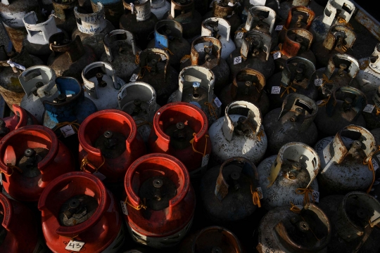 Tabung Gas Tak Layak Pakai Ancam Keselamatan Warga Venezuela