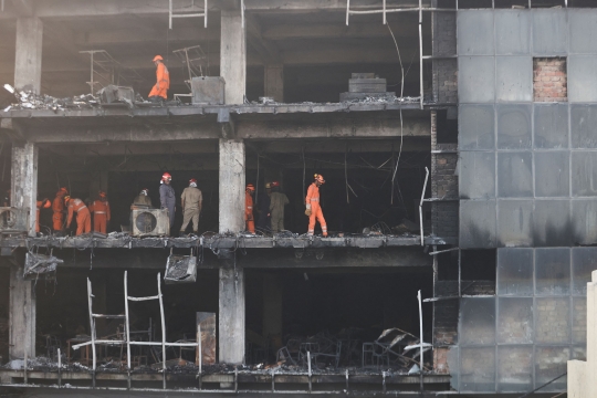 Kebakaran Gedung Perkantoran di India Tewaskan 27 Orang