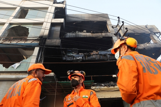 Kebakaran Gedung Perkantoran di India Tewaskan 27 Orang