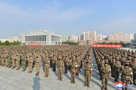 Ribuan Pasukan Militer Korut Diterjunkan untuk Tangani Covid-19