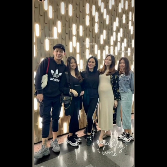 Jelang Melahirkan, Ini 7 Potret Cantik Faradilla Yoshi Akan jadi Seorang Ibu