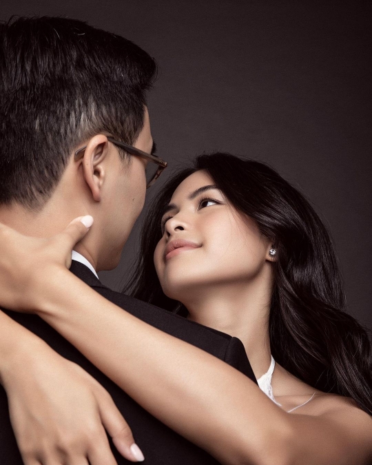 10 Potret Jesse Choi Pria Asal Korea yang Kini Menjadi Suami Maudy Ayunda