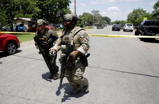 Situasi Mencekam Usai Penembakan Brutal di Sekolah Dasar Texas