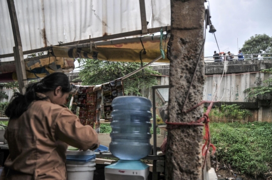 Eksistensi Warung Kerek di Ibu Kota