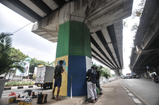 Warna-warni Mural di Flyover Ancol Sambut HUT DKI Jakarta