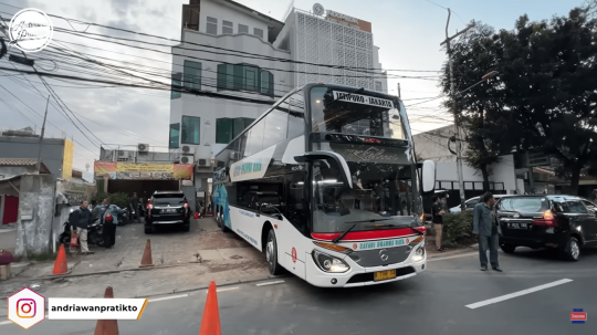 Potret Bus Double Decker Safari Dharma Raya Begitu Mewah dan Elegan, Bikin Nyaman