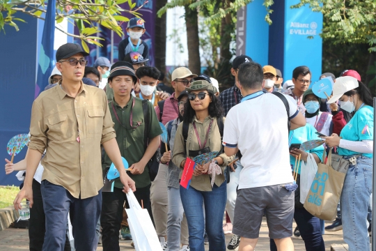 Penonton Formula E Jakarta Mulai Berdatangan