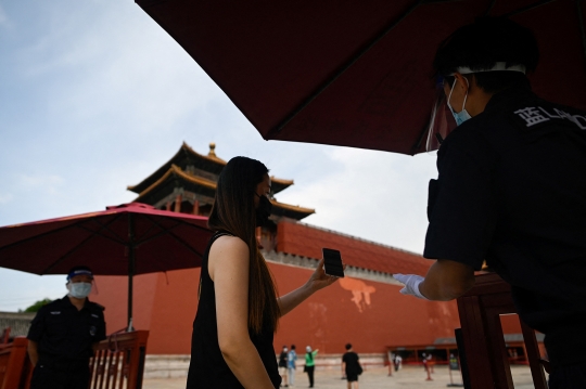 Kota Terlarang China Kembali Dibuka