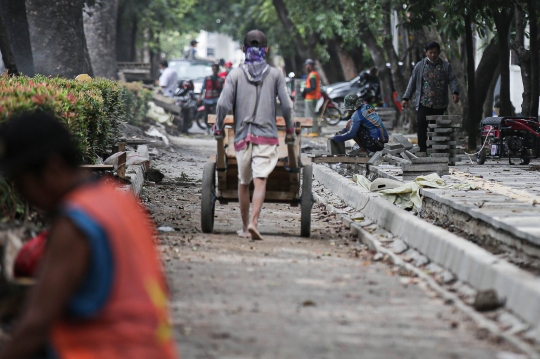 Revitalisasi Jalur Pedestrian di Jalan Pattimura