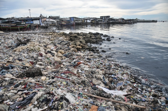 Indonesia Peringkat ke-2 Negara Penghasil Sampah Laut di Dunia