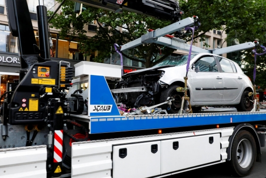 Satu Tewas dan Puluhan Orang Terluka usai Mobil Tabrak Kerumunan di Jerman