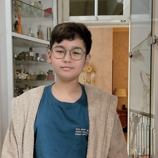 Potret Terbaru Yusuf Ivander Damares Putra Inul, Mulai Beranjak Remaja Dipuji Ganteng