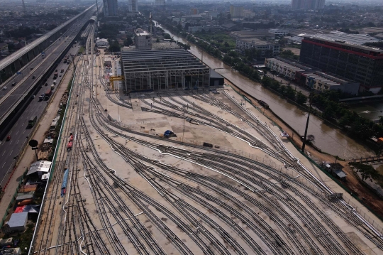 Pembangunan Proyek LRT Jabodebek Capai 90 Persen