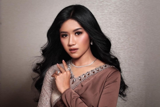 Kenalan dengan Erina Gudono, Wanita Cantik Disebut-sebut Teman Spesial Kaesang