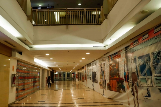 Potret Plaza Semanggi yang Sepi Aktivitas