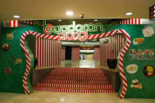 Potret Plaza Semanggi yang Sepi Aktivitas