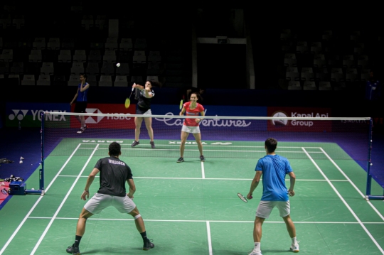 Persiapan Latihan Atlet Bulu Tangkis Jelang Indonesia Open 2022