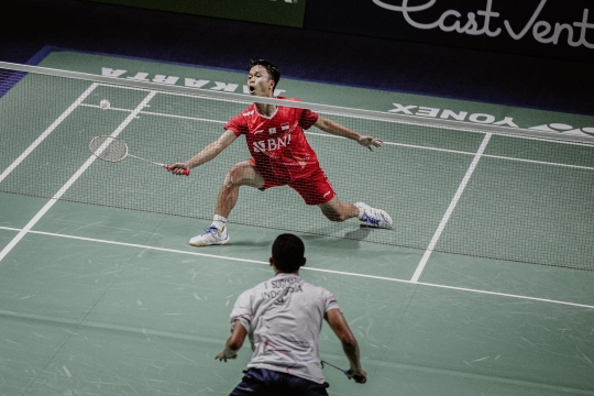 Aksi Ginting Kalahkan Tommy Sugiarto di Indonesia Open 2022