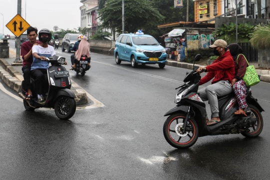Pengguna Motor Diimbau Tidak Memakai Sandal Jepit Saat Berkendara