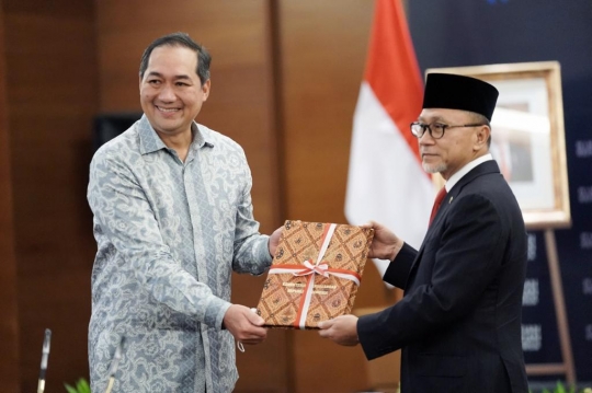 Muhammad Lutfi Resmi Serahkan Jabatan Mendag ke Zulkifli Hasan