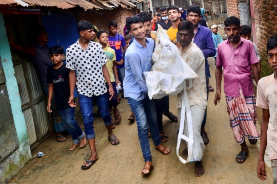 Potret Banjir di Bangladesh dan India yang Tewaskan Puluhan Orang