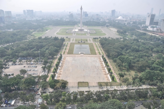 Penampakan Polusi Udara Selimuti Jakarta