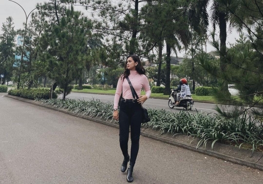 Dulu Dikenal Imut, Intip Potret Dea Annisa Beranjak Dewasa Semakin Cantik