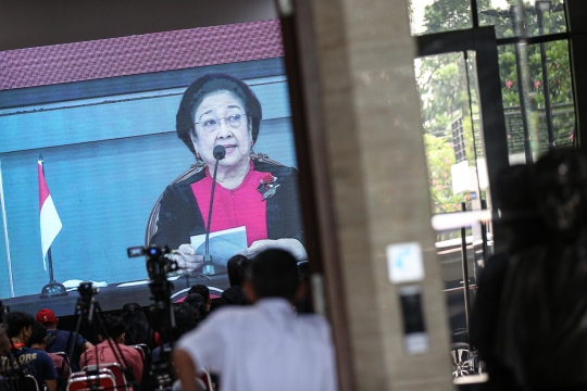 Ekspresi Megawati Saat Ancam Pecat Kader yang Main Dua Kaki dan Manuver di Pilpres