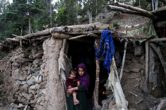 Potret Korban Gempa di Afghanistan Jalani Hidup Sulit