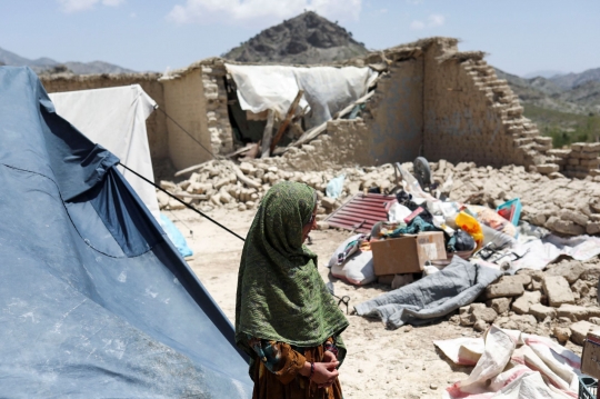 Potret Korban Gempa di Afghanistan Jalani Hidup Sulit