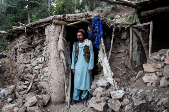Potret Korban Gempa di Afghanistan Jalani Hidup Sulit