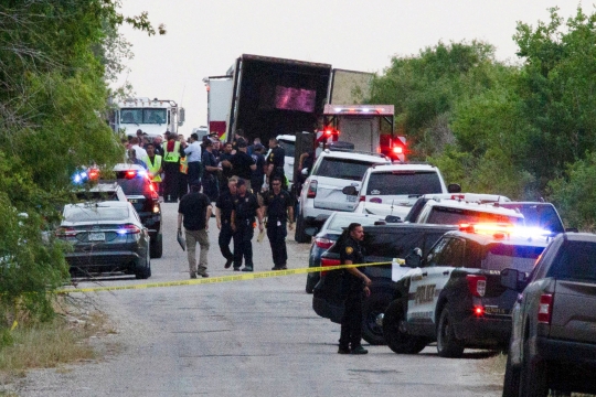 Tragis, 46 Mayat Imigran Ditemukan di Dalam Truk Trailer di Texas