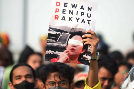 Aksi Demo Mahasiswa Menolak RKUHP di DPR