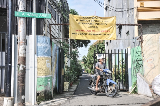 Warga Tanah Tinggi Menolak Perubahan Nama Jalan