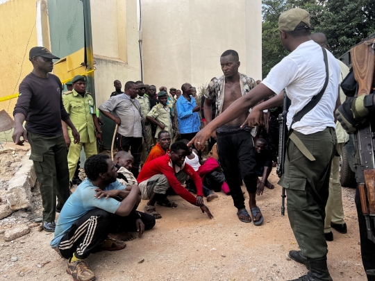 440 Narapidana Kabur Usai Serangan Militan Bersenjata di Nigeria